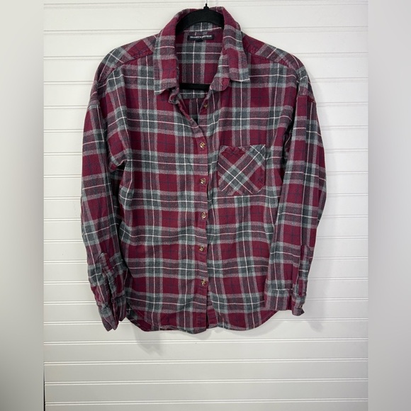 Brandy Melville flannel long sleeved button up shirt. “One Size” - Picture 1 of 5